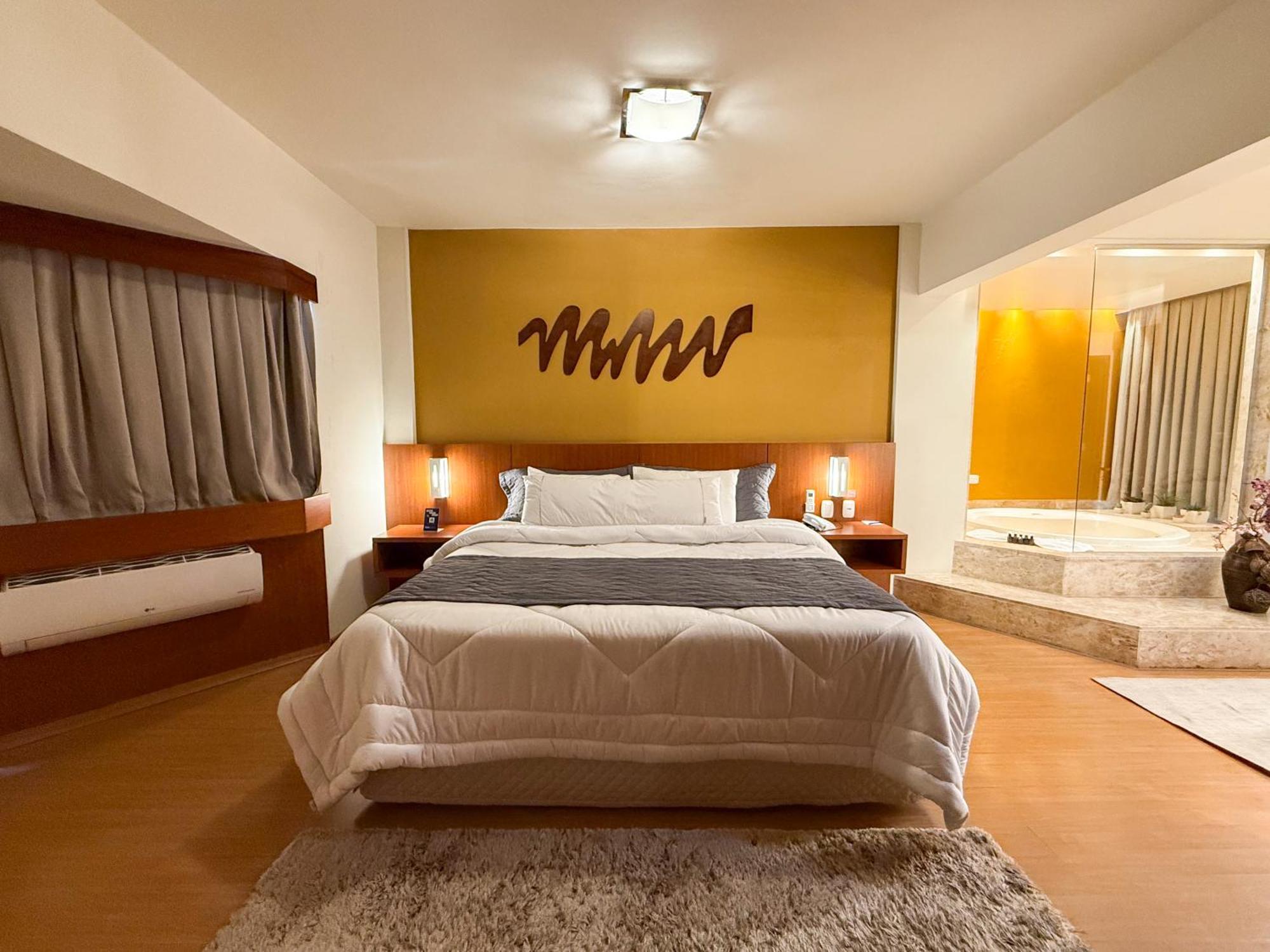 Hotel Caiua Umuarama Extérieur photo