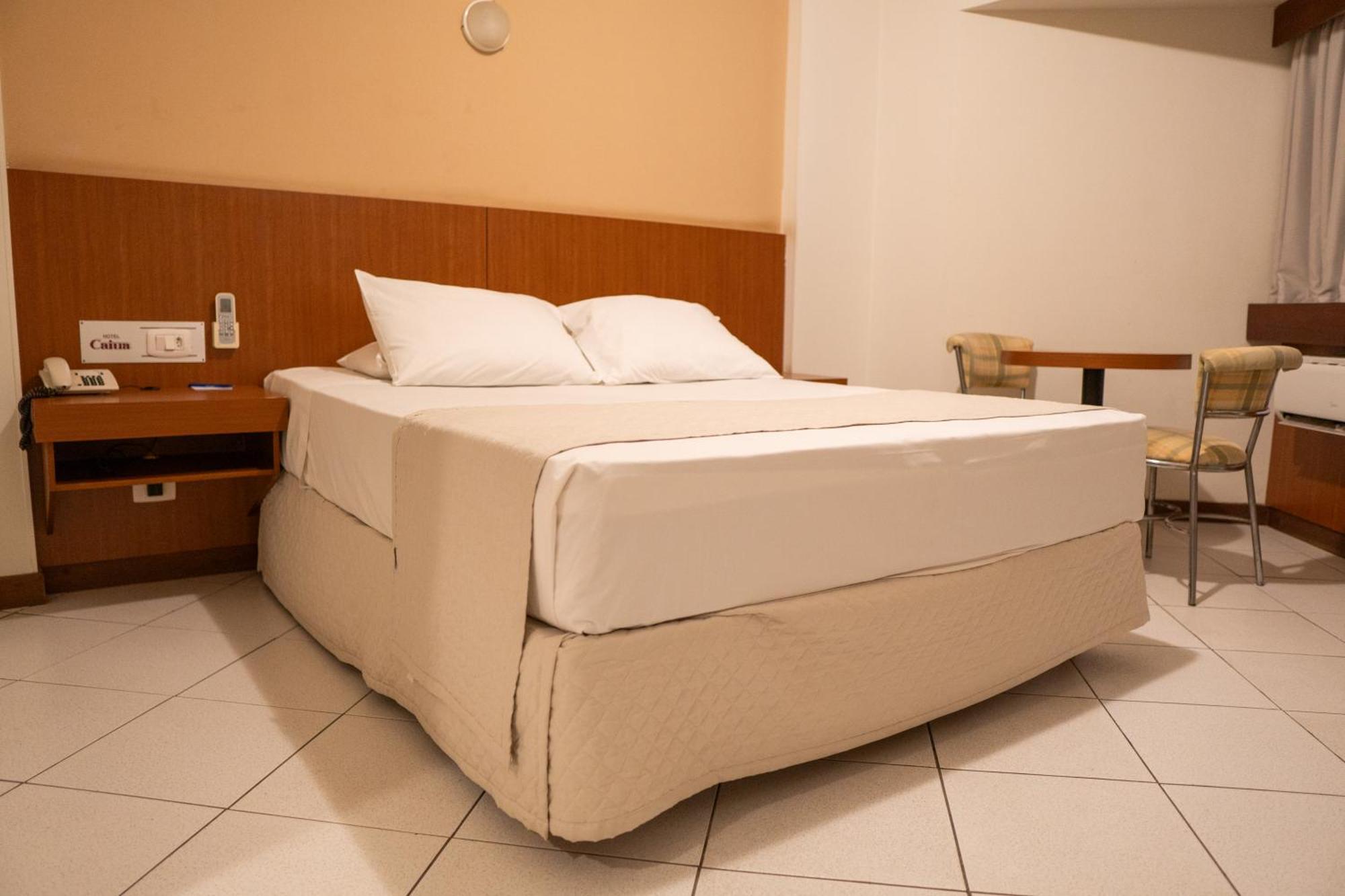 Hotel Caiua Umuarama Extérieur photo